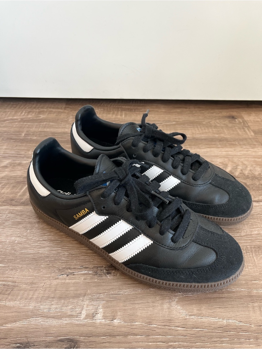 Adidas Samba OG Sneakers Black White Gum Sole Women’s 8.5